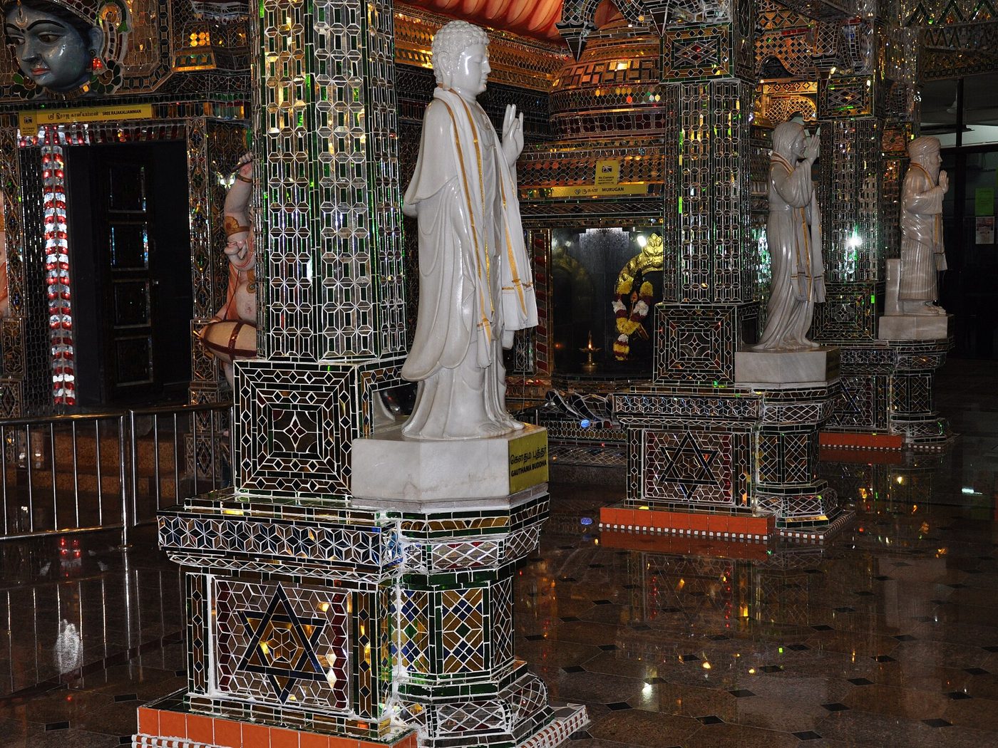 Arulmigu Glass Temple, Johor Bahru