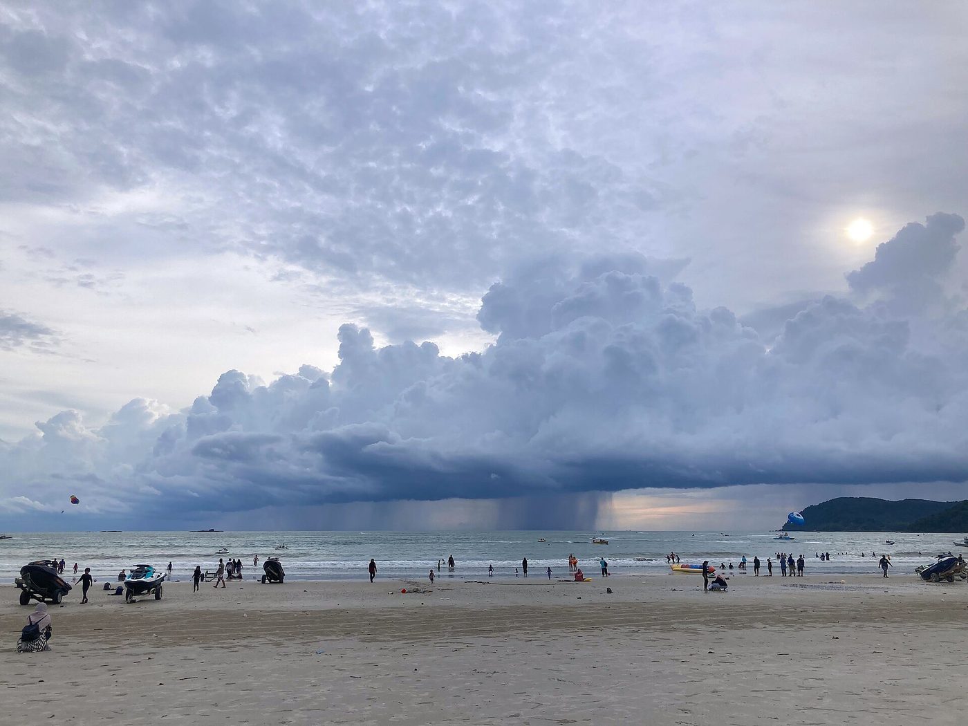Pantai Cenang, Langkawi