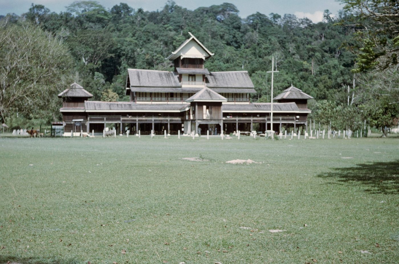 Istana Seri Menanti, Negeri Sembilan