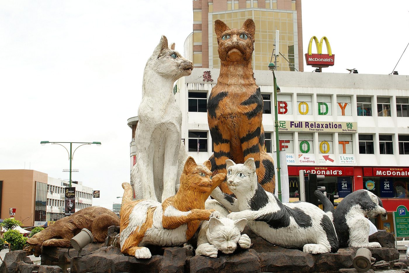 Cat Statues & Cat Museum, Kuching