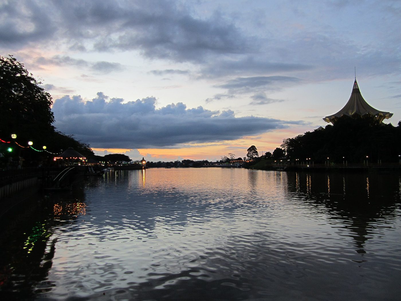 Kuching Waterfront, Kuching
